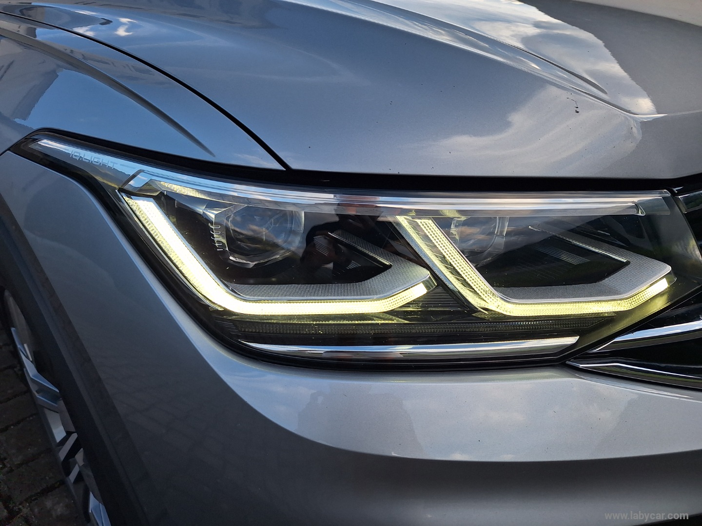 Tiguan Allsp. 4MOTION R-LINE TETTO PELLE - immagine 27