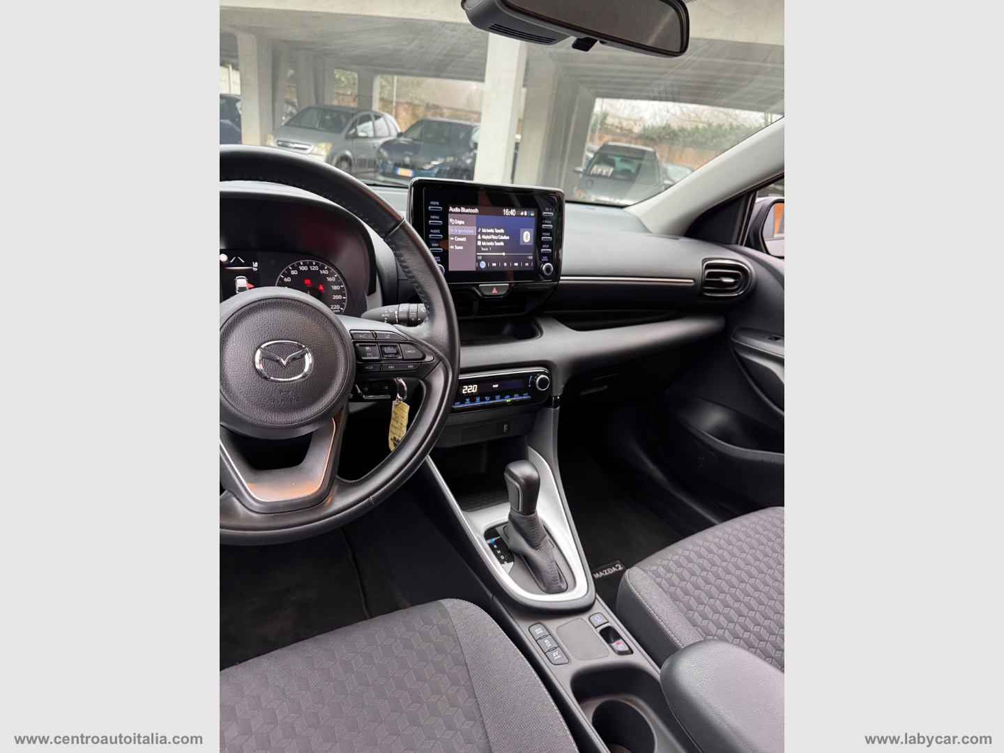 Mazda2 Hybrid 1.5 VVT Pure - immagine 27