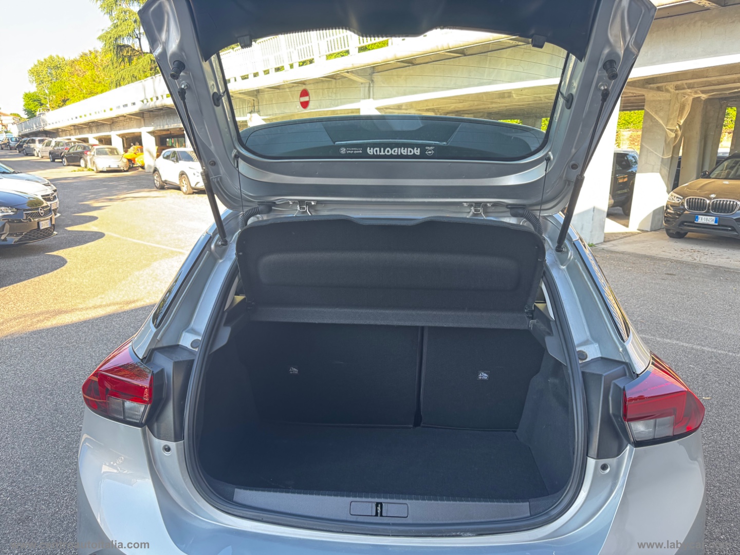 Corsa 1.5 D 100 CV Edition - immagine 27