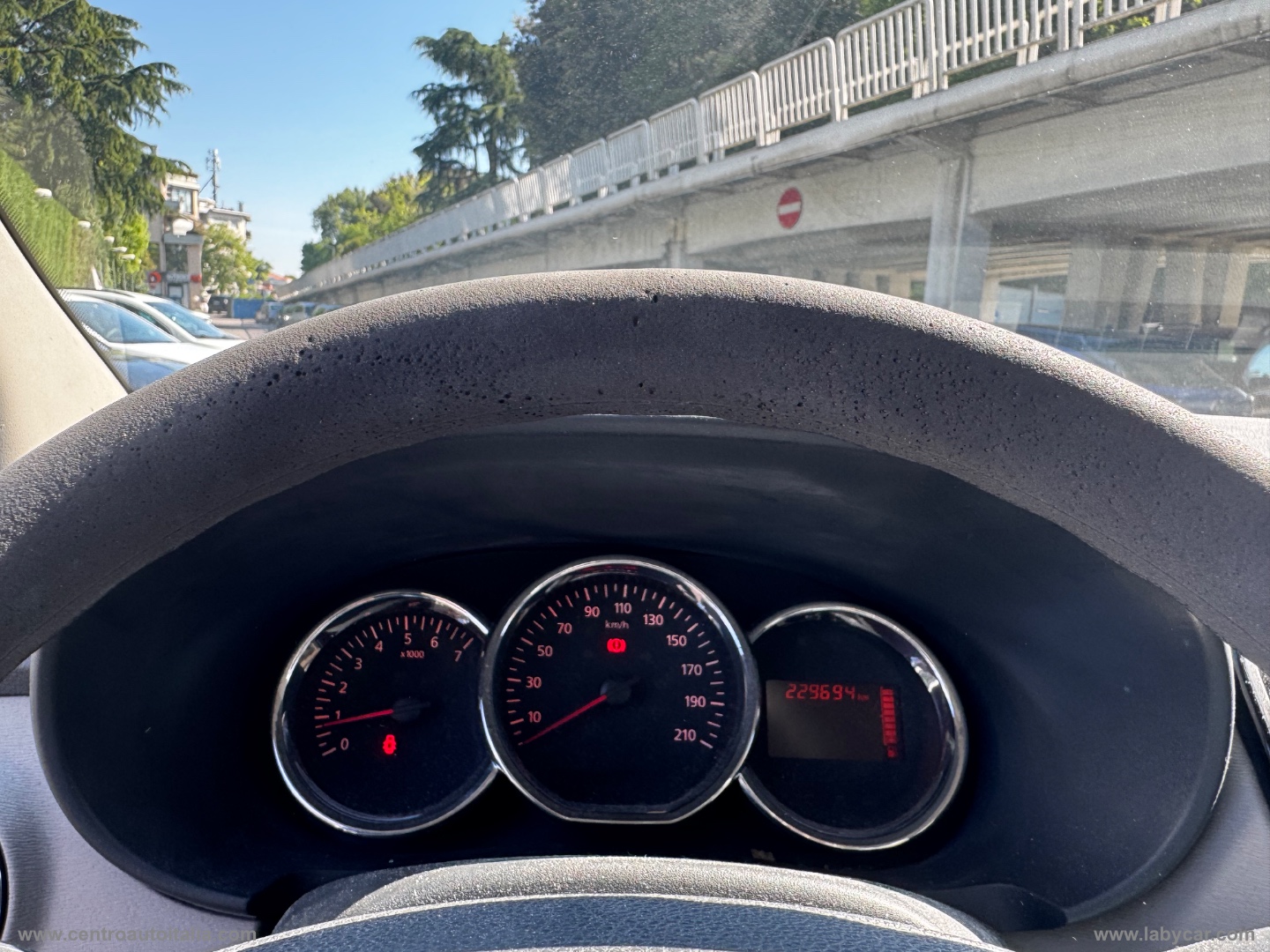 Logan 1.5 dCi 8V 90 CV Ambiance 7 POSTI - immagine 27