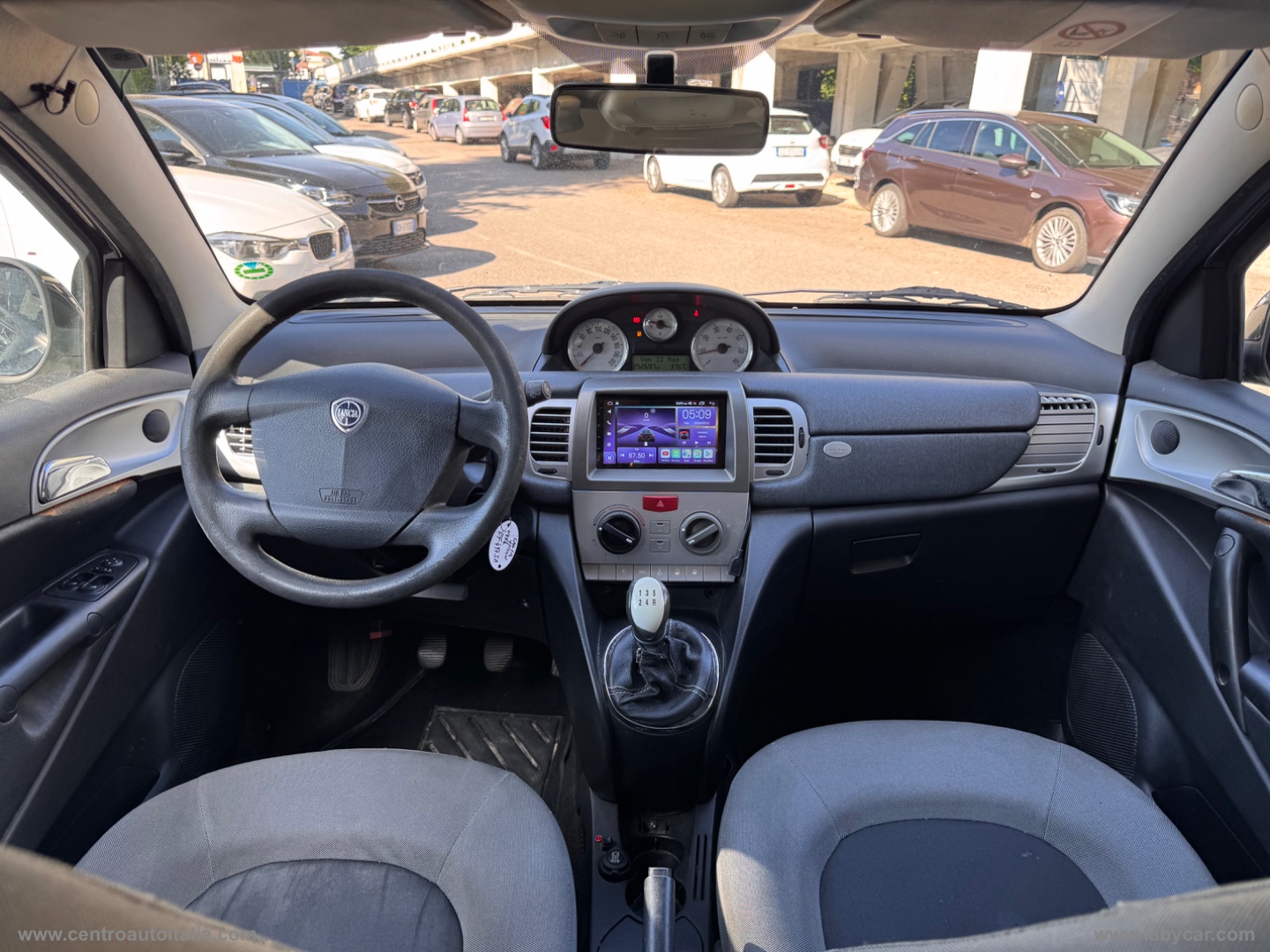 Ypsilon 1.2 Argento - immagine 27