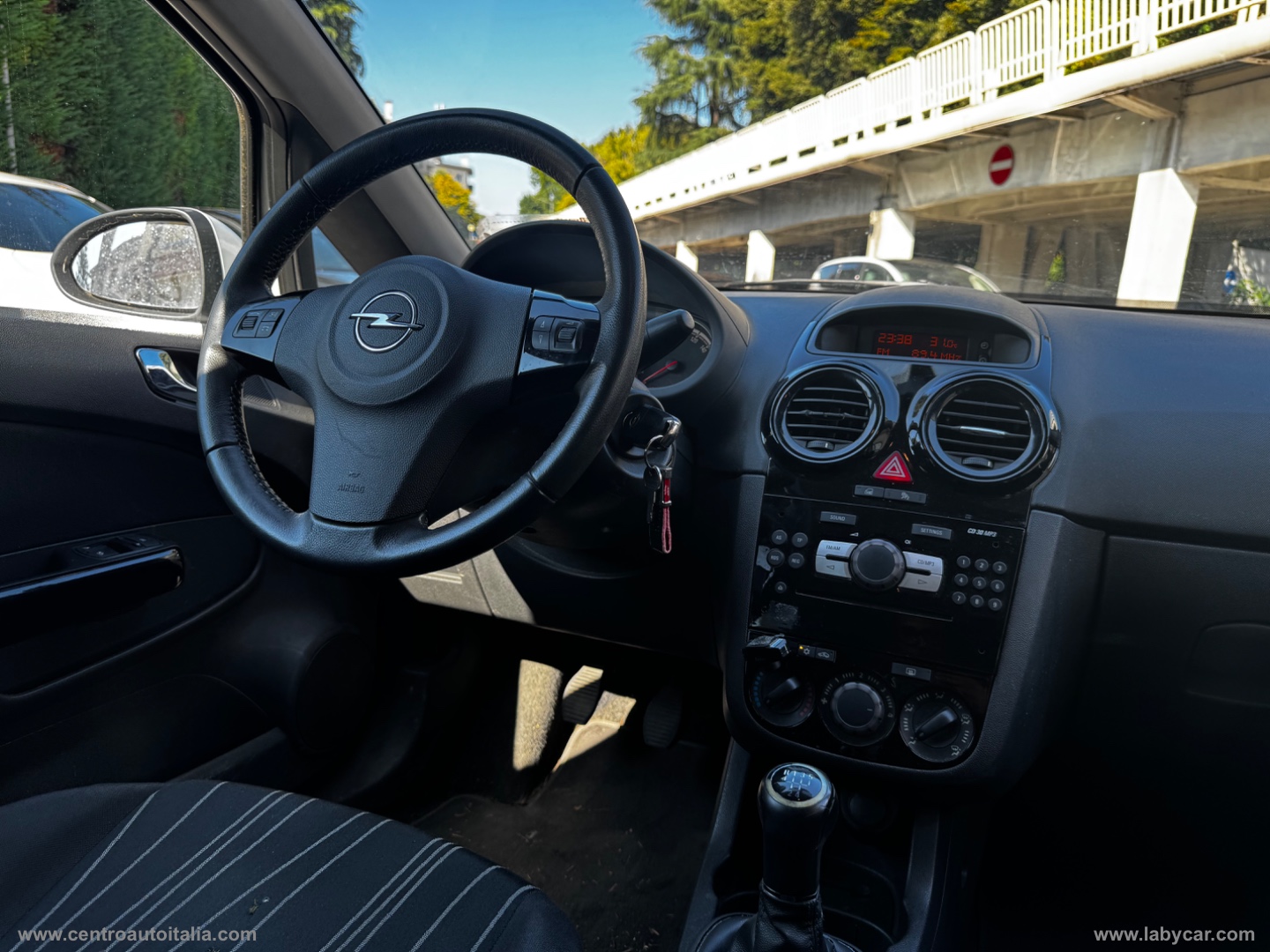 Corsa 1.2 80 CV 5p. GPL-TECH Edition - immagine 27