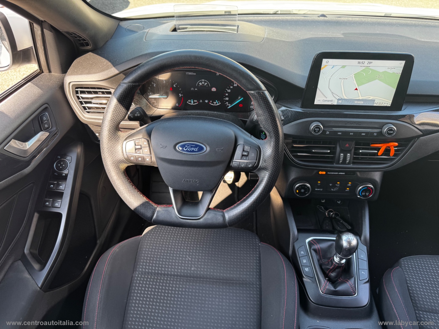 Focus 1.5 EcoBlue 120CV 5p. ST Line - immagine 27