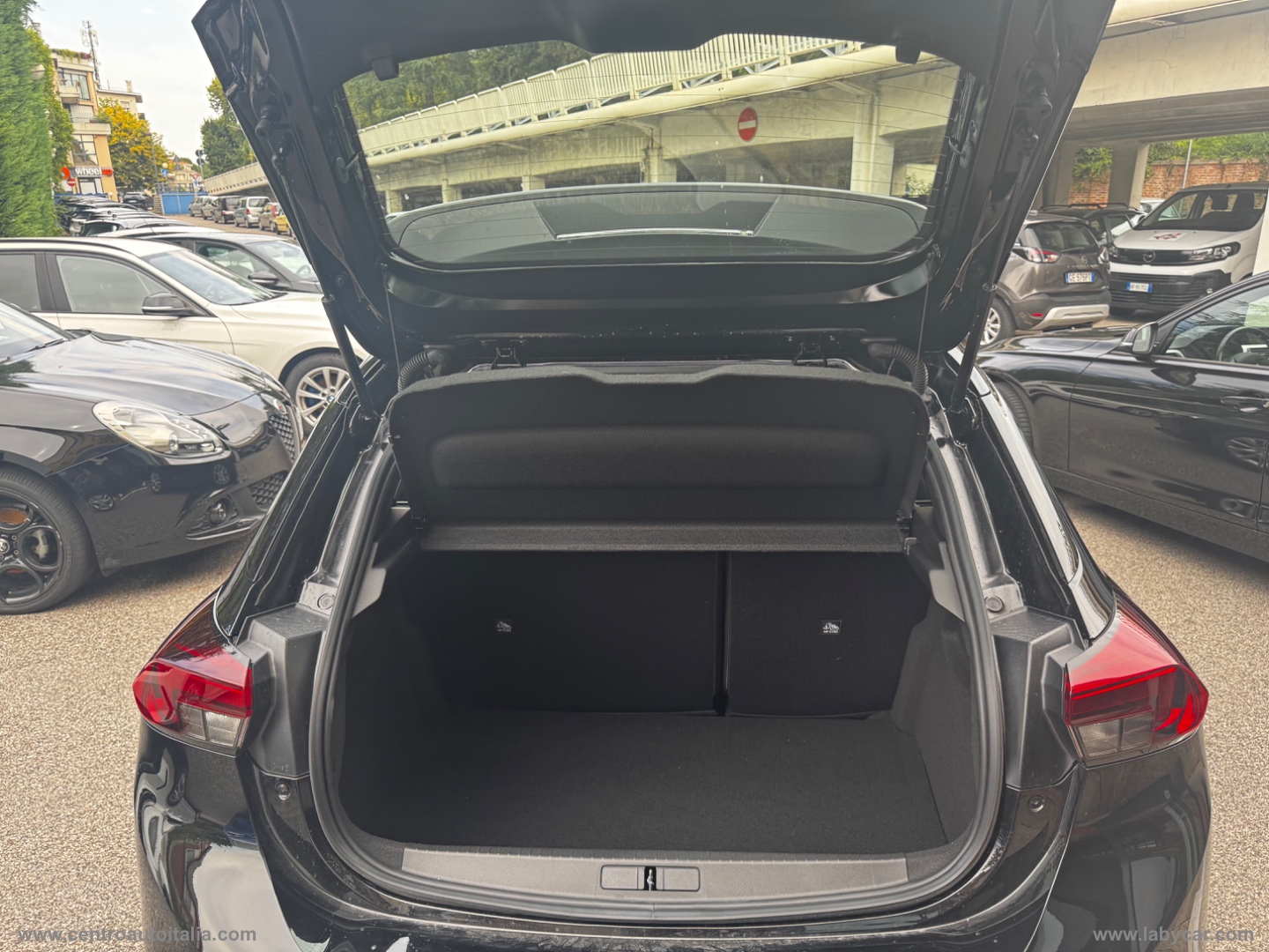 Corsa 1.2 100 CV CON CATENA - immagine 27