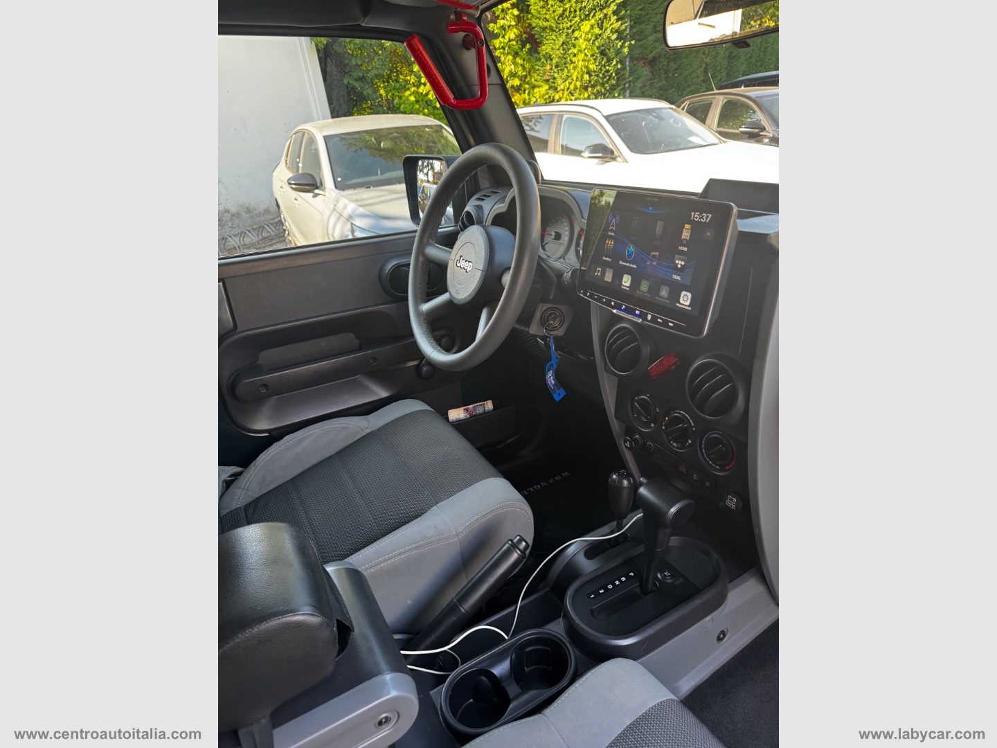 Wrangler 2.8 CRD Sport Auto - immagine 27