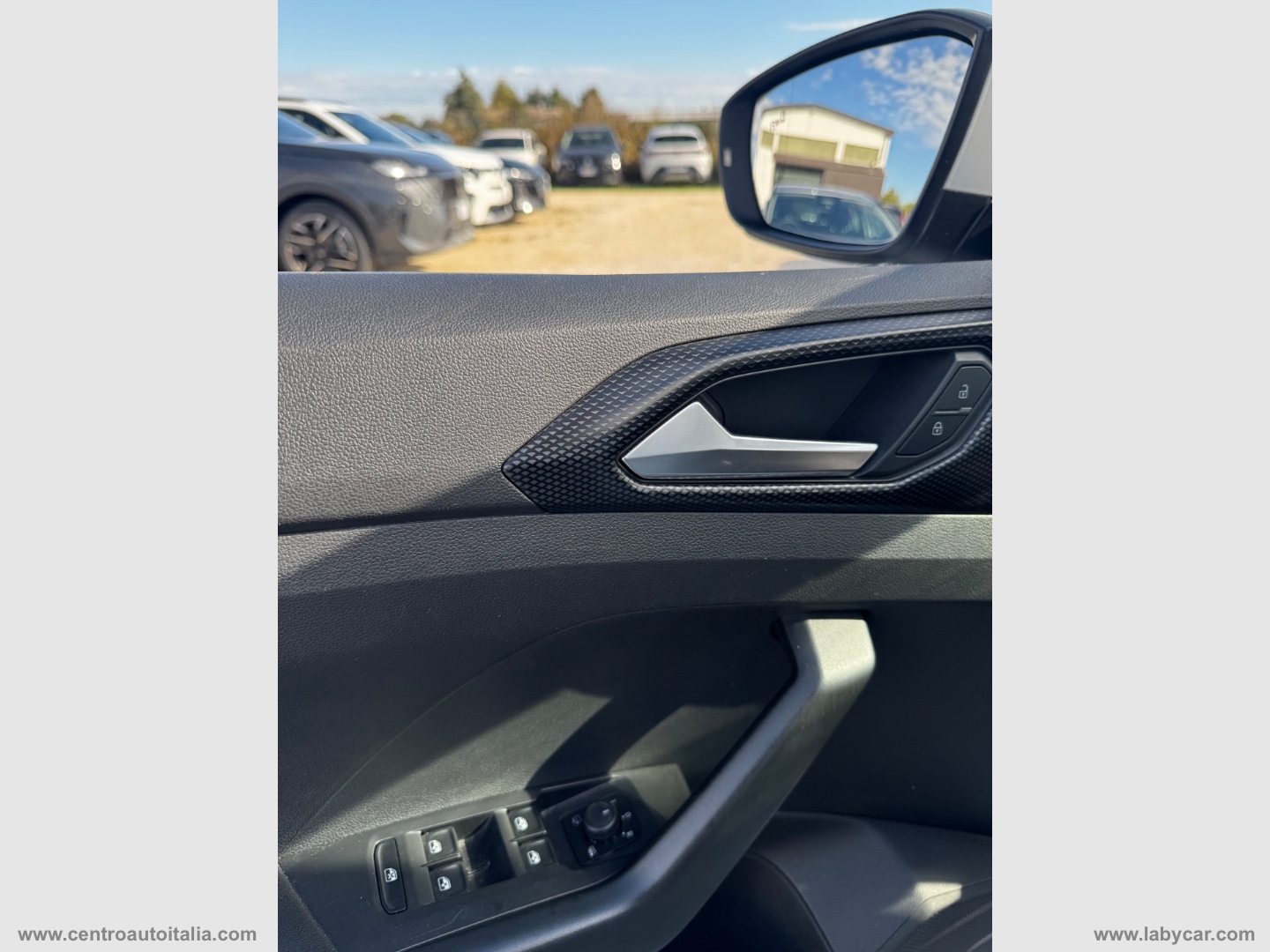 T-Cross 1.0 TSI 110 CV - immagine 27