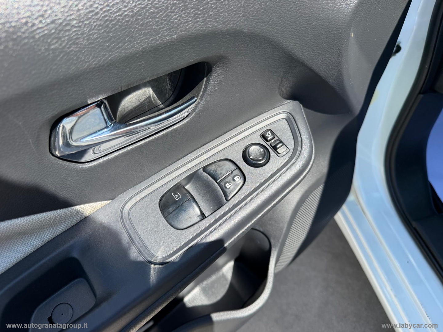 Micra 1.5 dCi 8V 5p. N-Connecta SPETTACOLARE ! - immagine 27