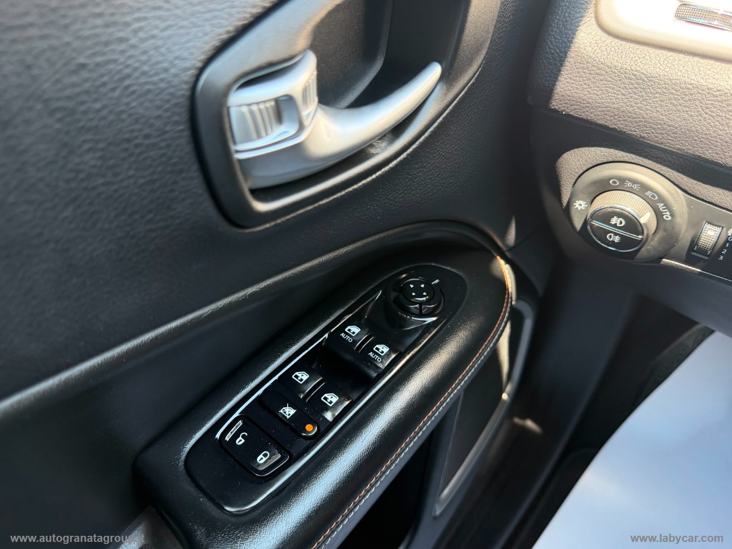 Compass 1.6 Mjt II 2WD Longitude AFFARE! - immagine 27