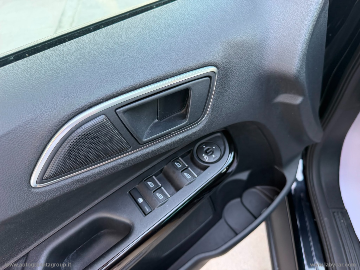 B-Max 1.5 TDCi 75 CV Titanium X OUTLET! - immagine 27