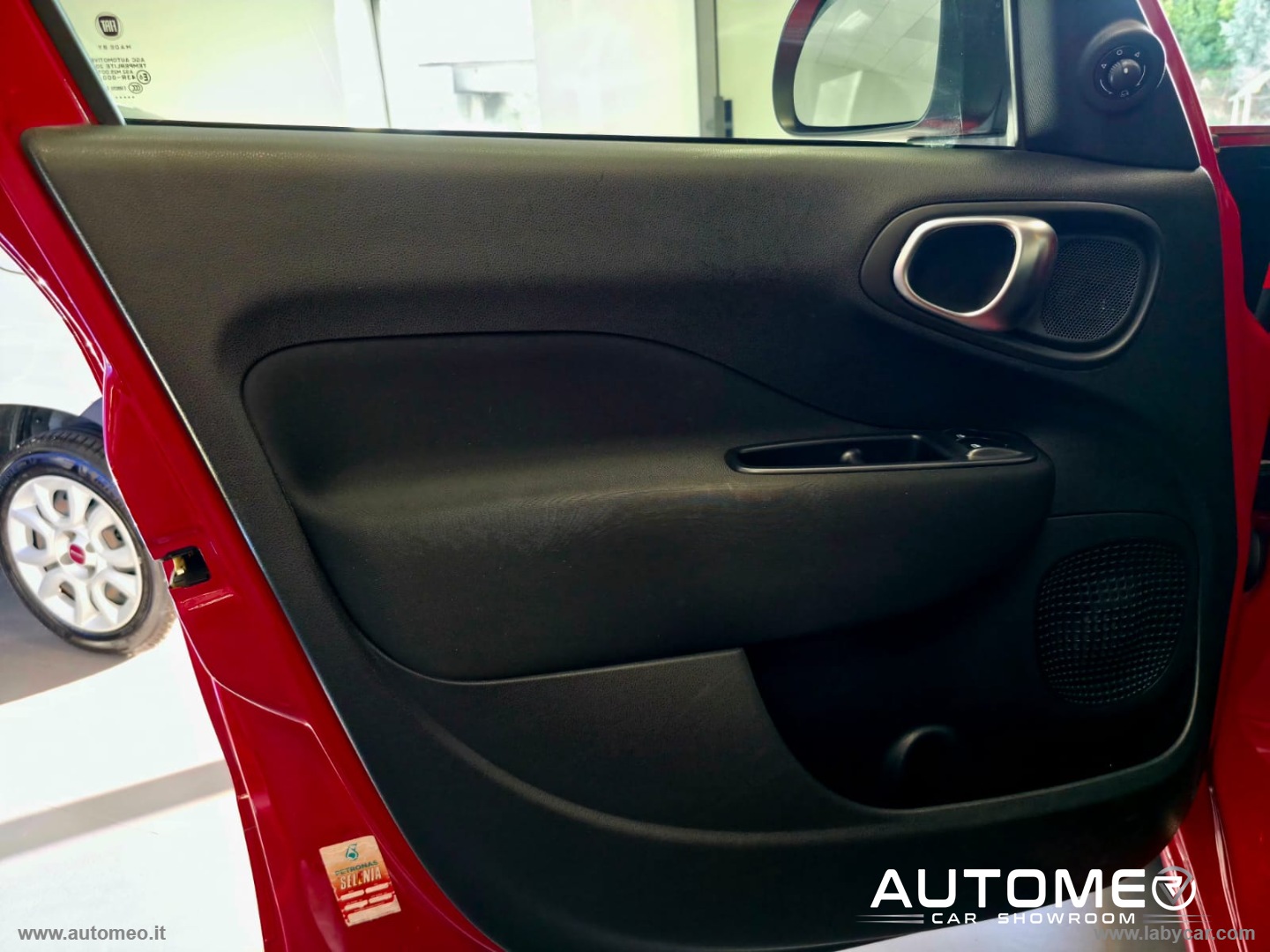 500L 1.4 95 CV S&S Mirror KM CERTIFICATI - immagine 27