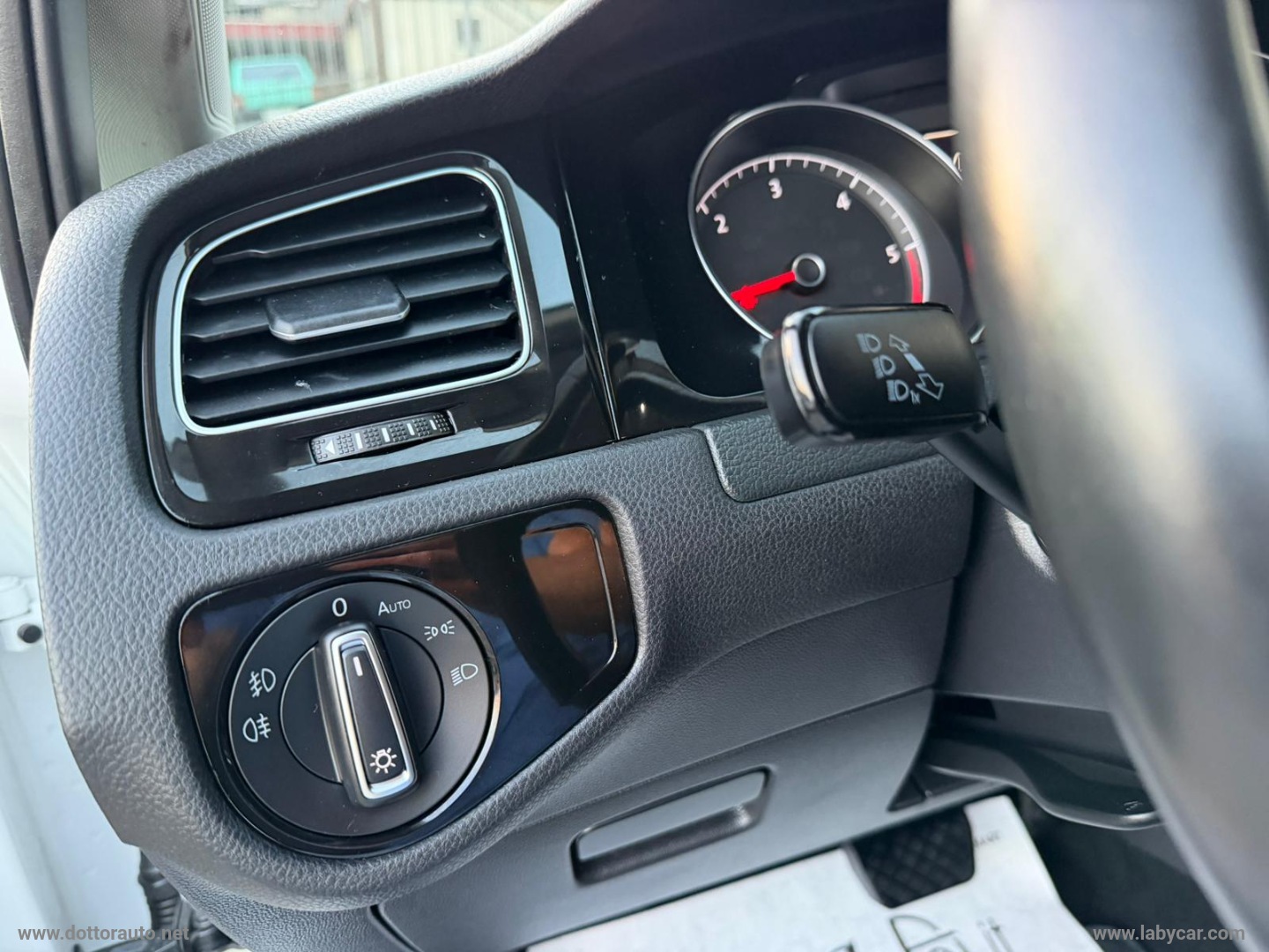 Golf 2.0 TDI DSG 5p. Highline BMT - immagine 27