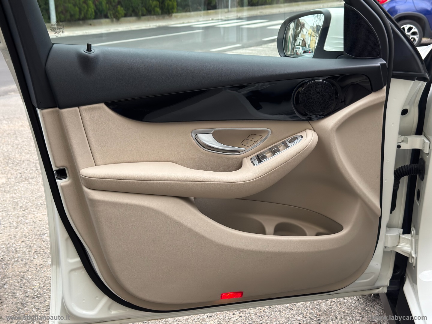GLC 200 d 4Matic Executive - immagine 28