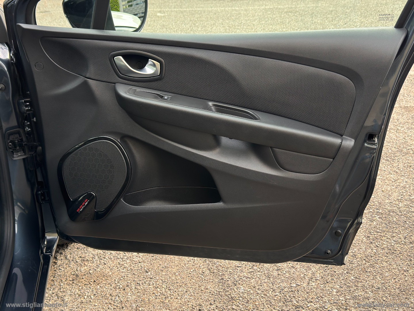Clio dCi 8V 90CV 5p.Moschino Zen LED + TELEC POST - immagine 28