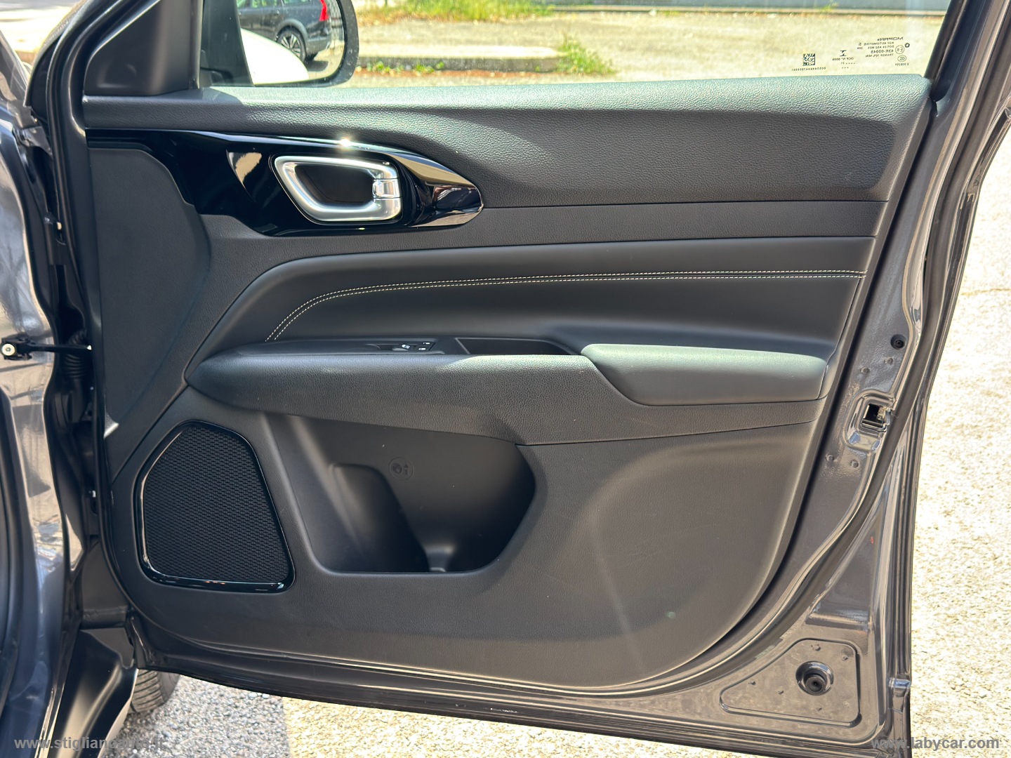 Compass 1.6 Mjt II 2WD Limited - immagine 28