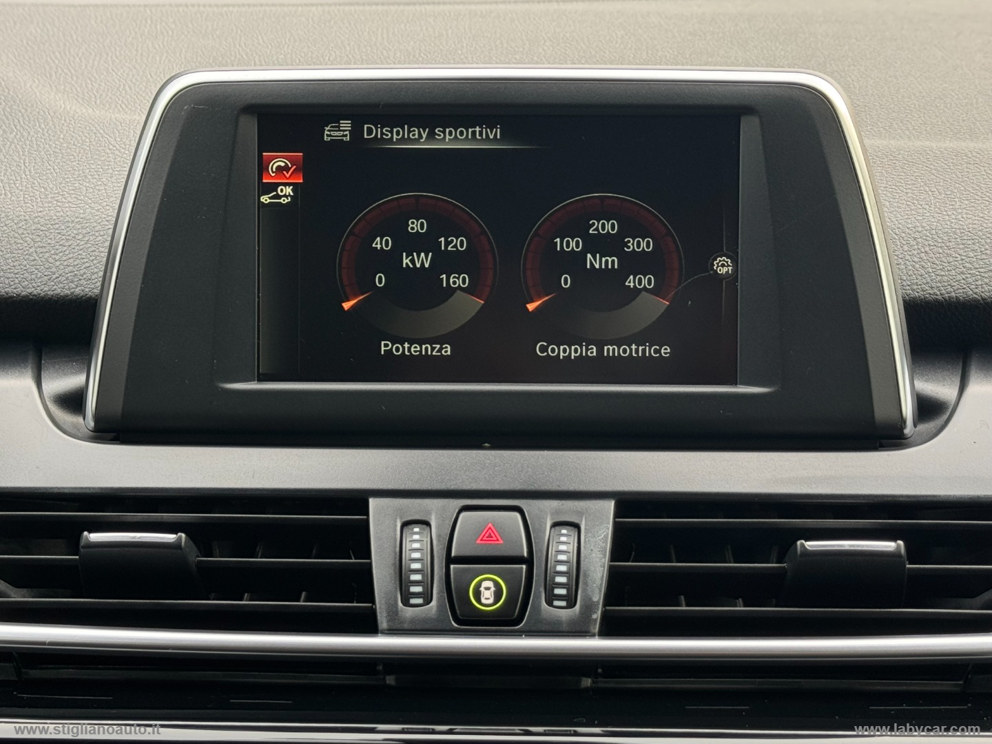 218d Active Tourer Sport - immagine 28