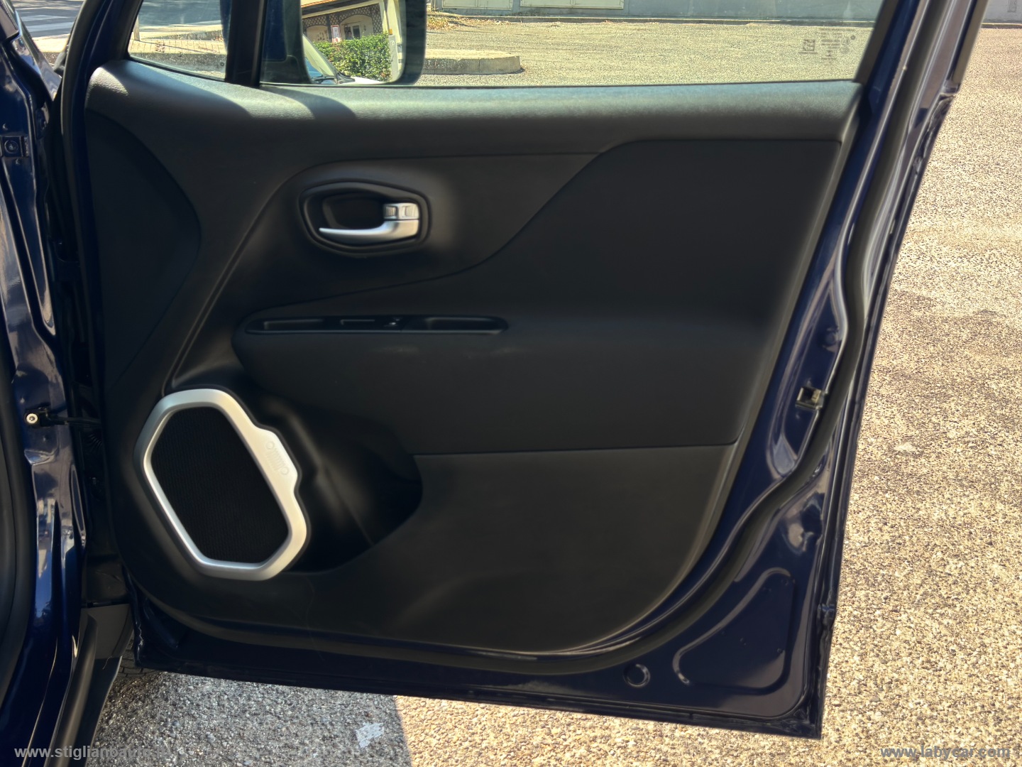 Renegade 1.6 Mjt 130 CV Business UFFICIALE STELLANTIS - immagine 28