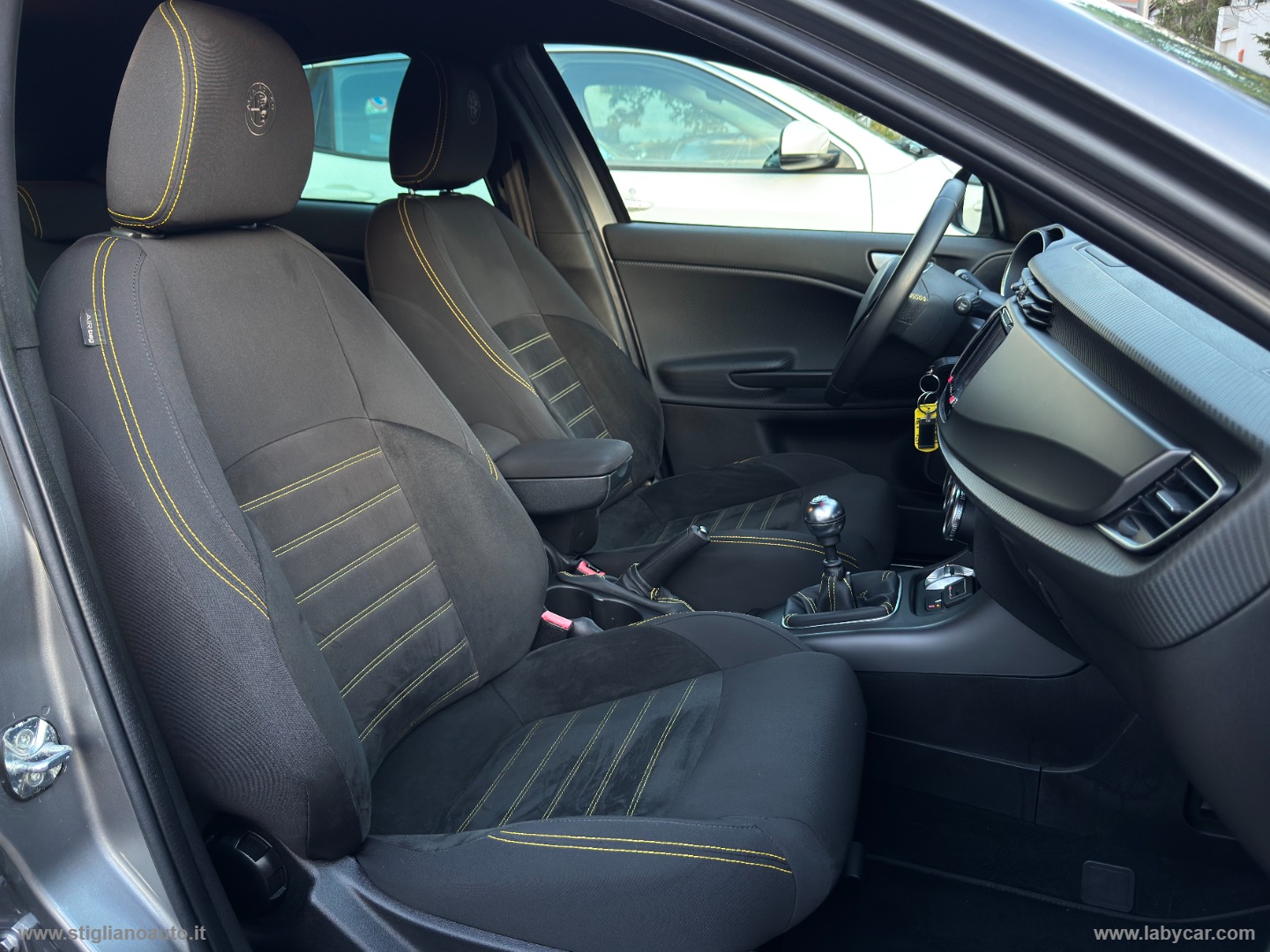 Giulietta 1.6 JTDm 120 CV Carb. Ed - immagine 28