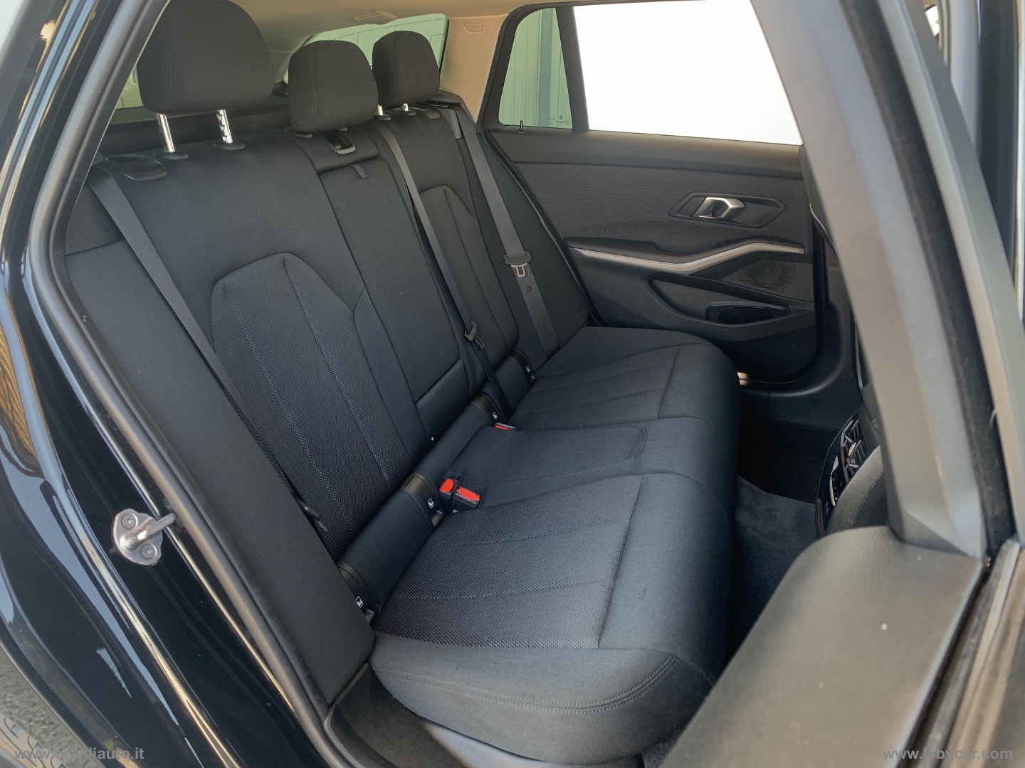 318d 48V Touring Business Advantage - immagine 28