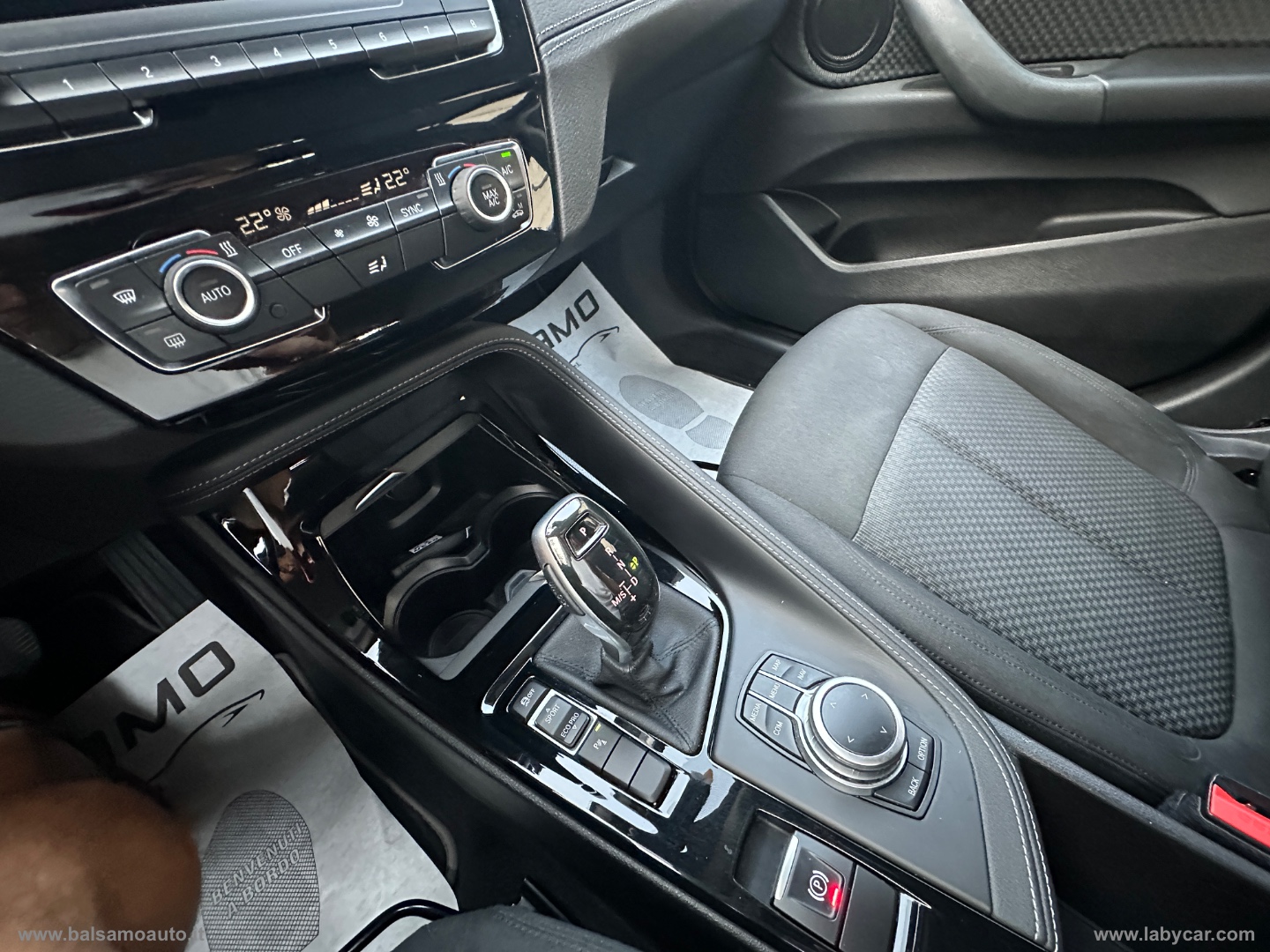 X2 xDrive18d Advantage - immagine 28