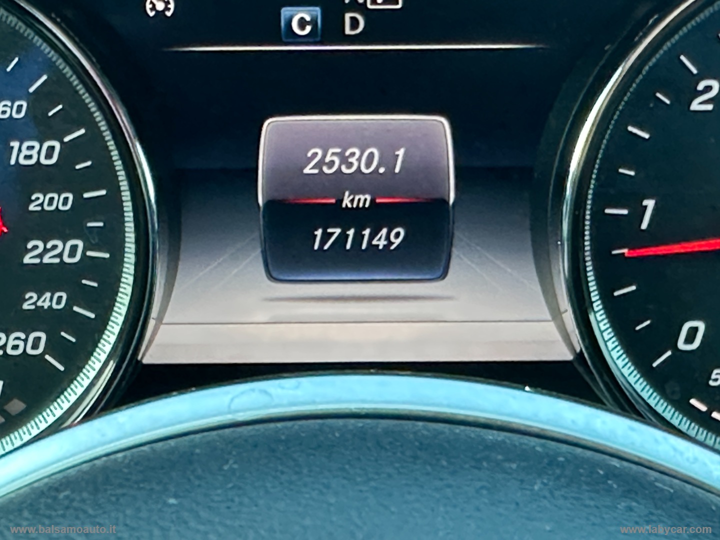 E 220 d Premium - immagine 28