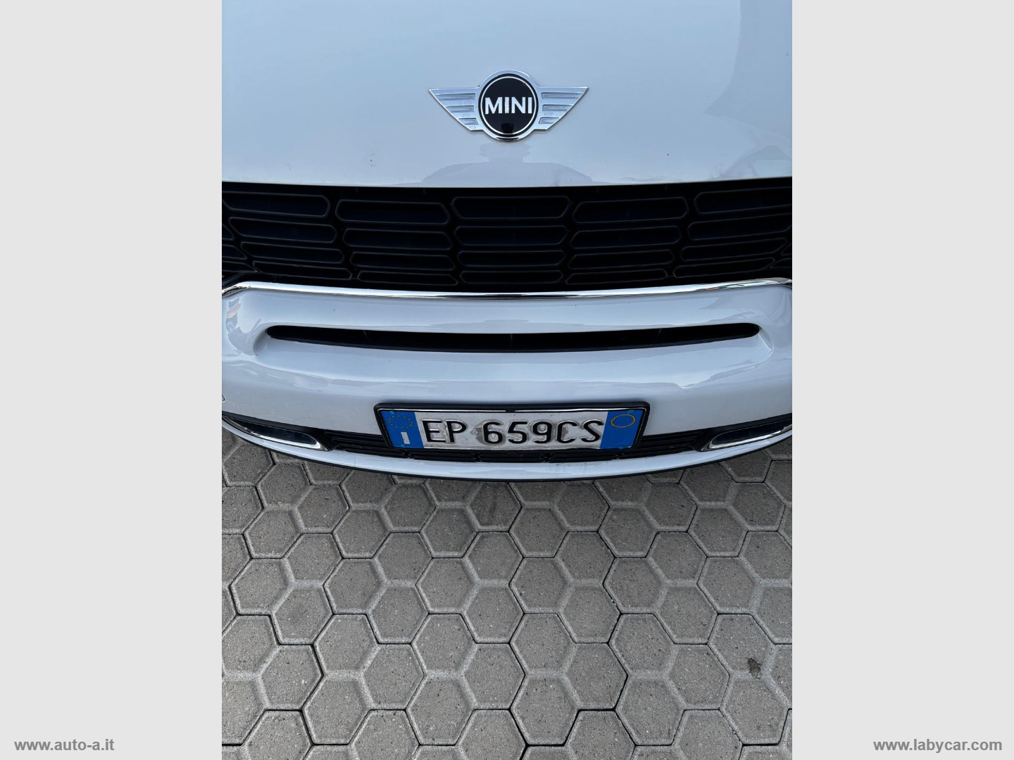 Mini Cooper SD Countryman ALL4 - immagine 28