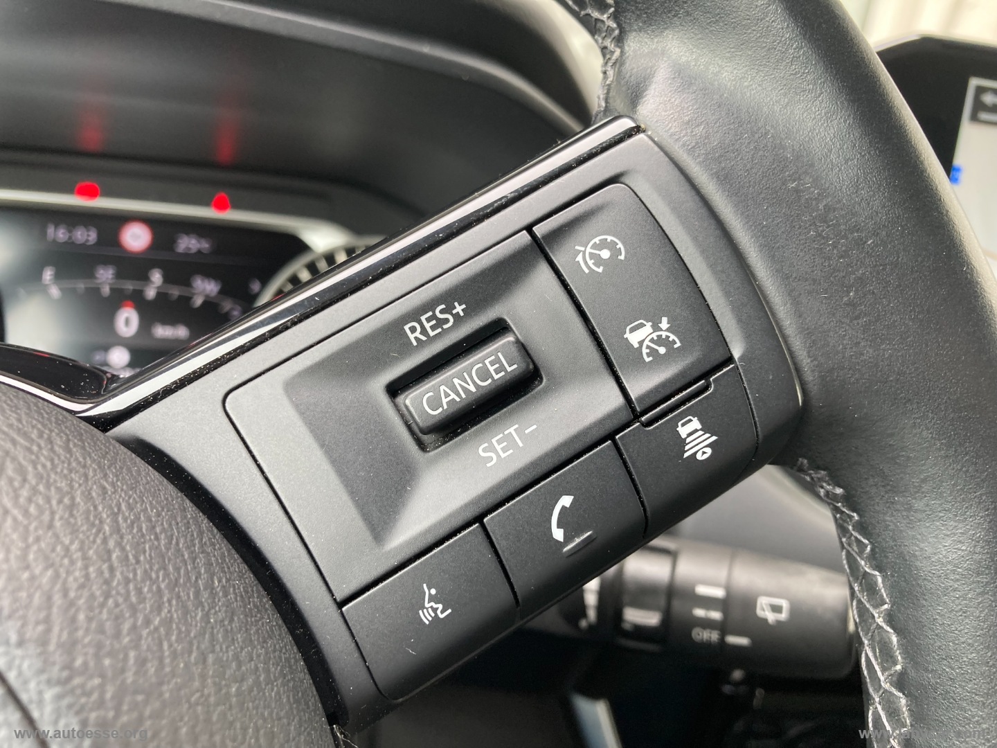 Qashqai MHEV 140 CV Business - immagine 28