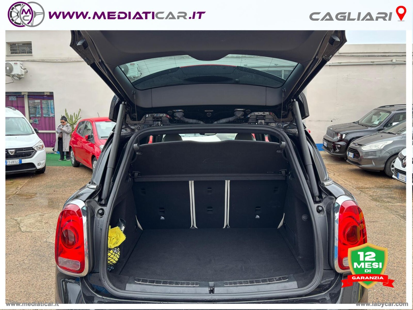 Mini Cooper SD Hype Countryman Aut. - immagine 28