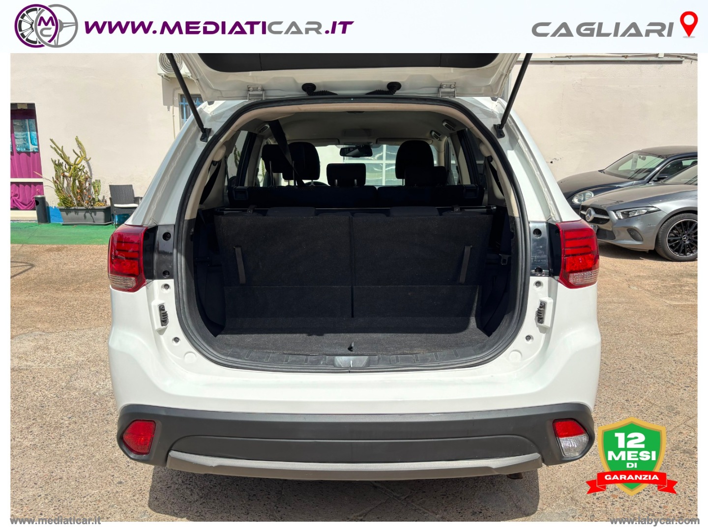 Outlander 2.2 DI-D 4WD Inst. Pl. SDA 7p. - immagine 28