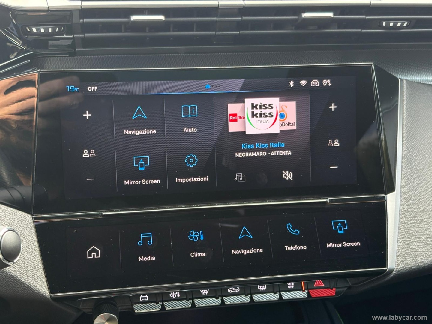 308 Hybrid 225 e-EAT8 SW GT - immagine 28