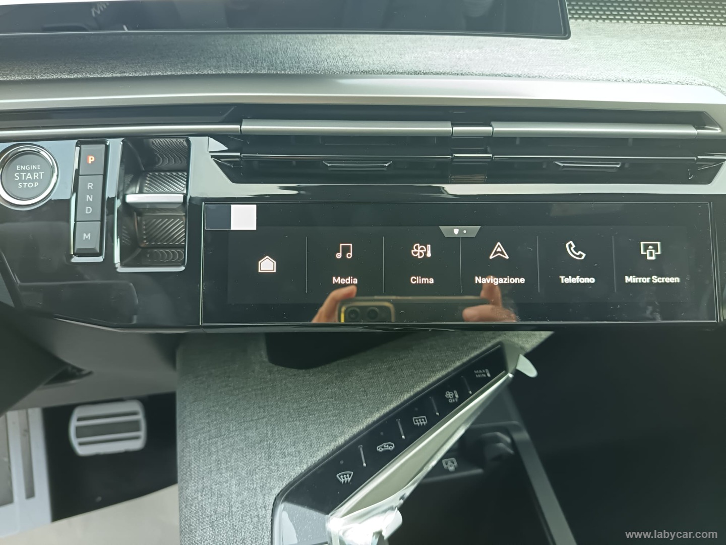 Peugeot 3008 Hybrid 145 e-DCS6 GT - Immagine 28