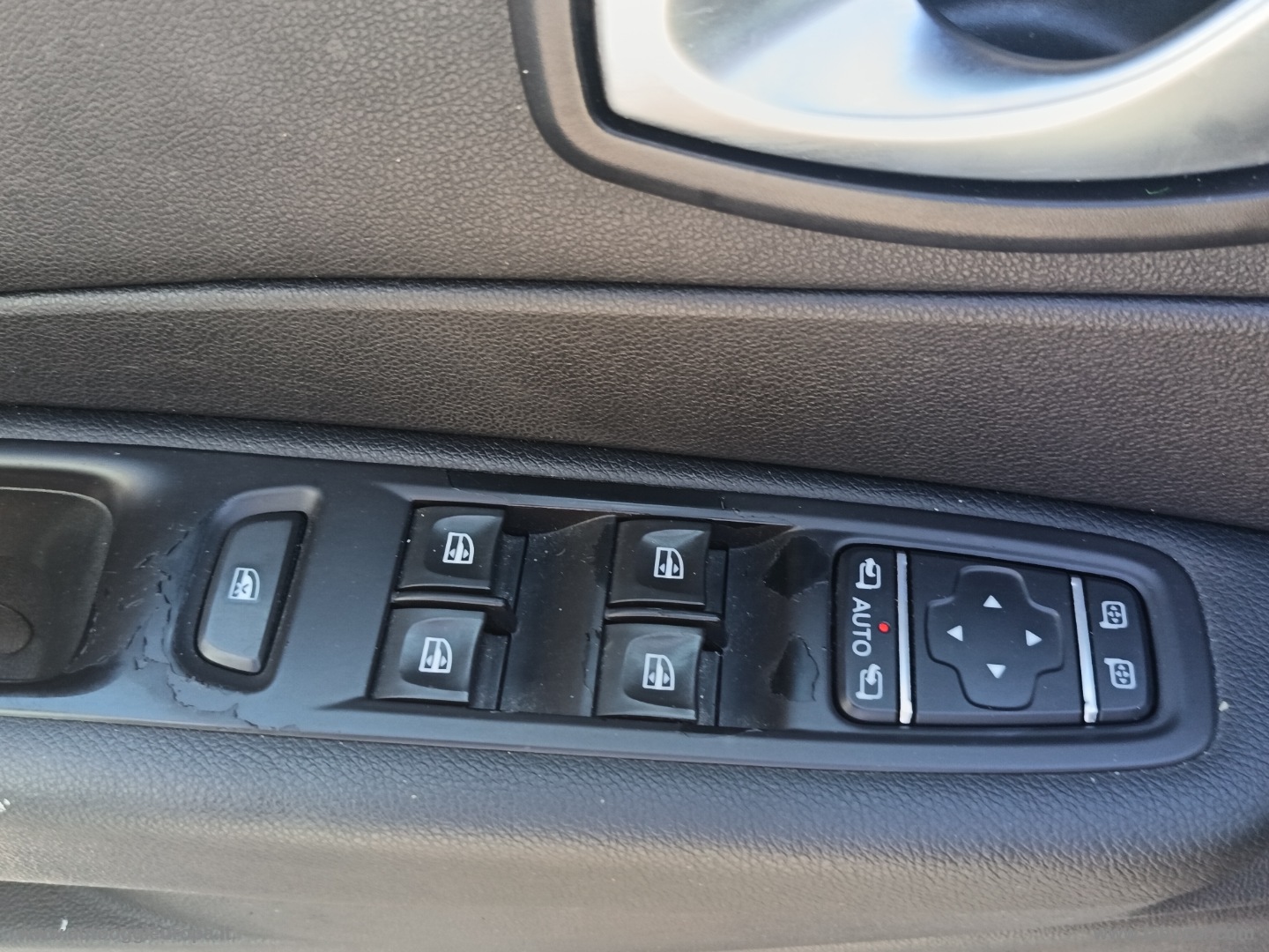 Captur TCe 12V 90 CV Business - immagine 28