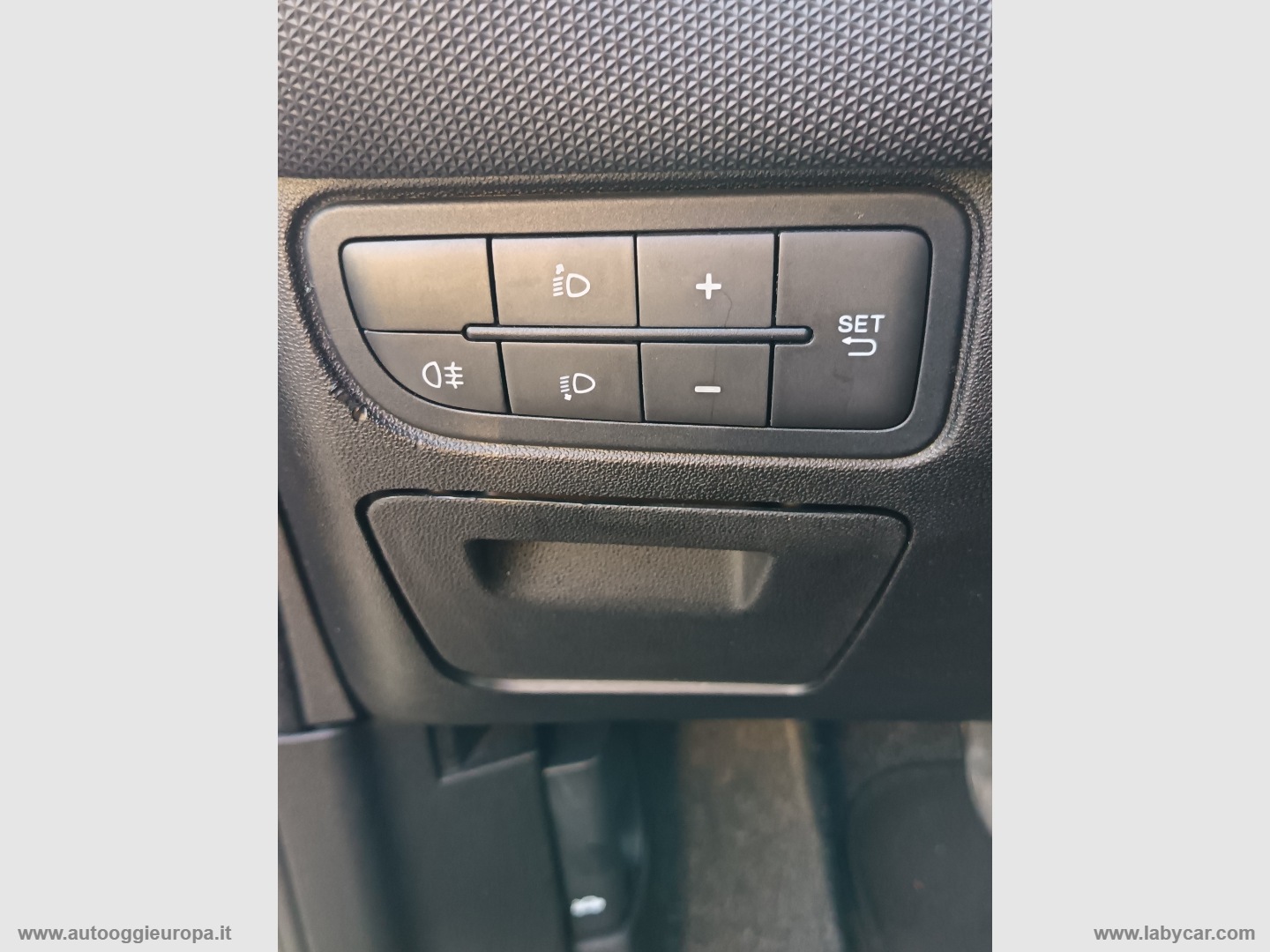 Punto 1.2 8V 5p. LOUNGE POSS. IMPIANTO GPL - immagine 28