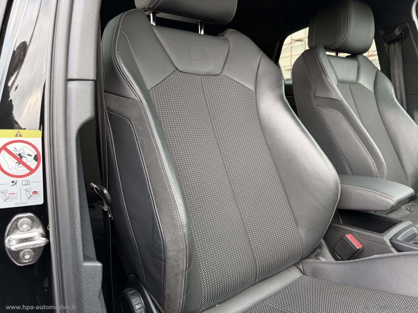Q3 SPORTBACK 2.0TDI S-line NAVI FULL LED RETROCAMERA 360 - immagine 28