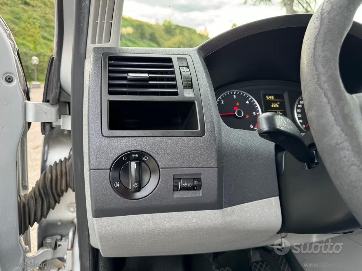 Caravelle 2.0 TDI 140CV PC Comfortline - immagine 28