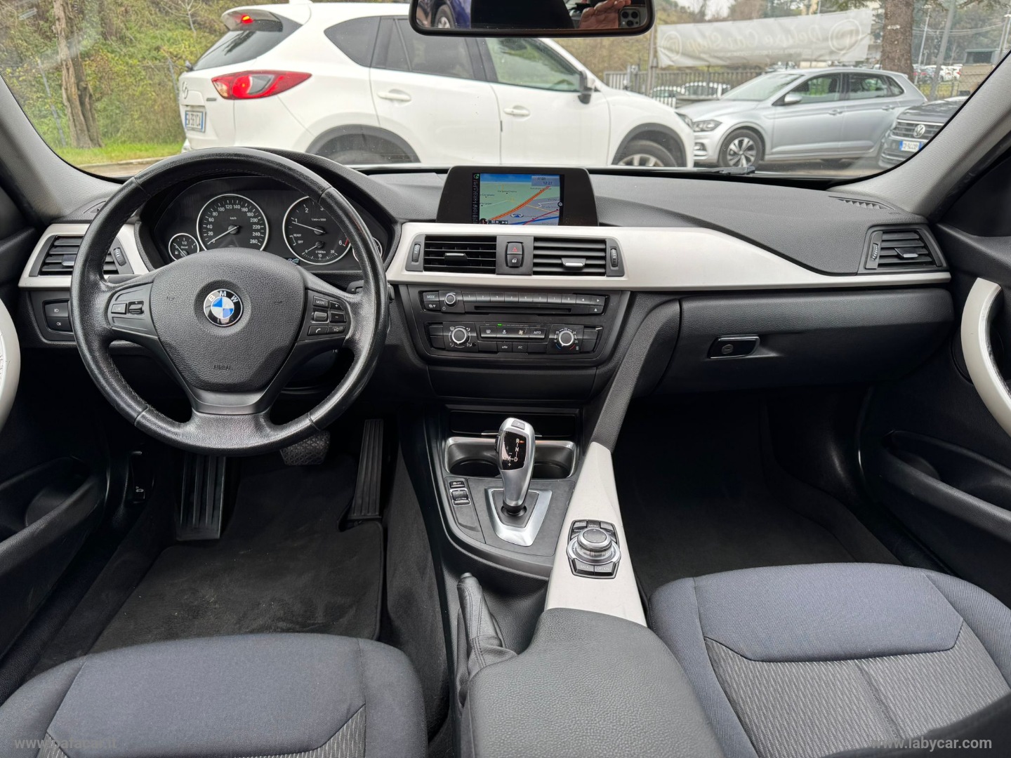 320d Touring Business aut. - immagine 28