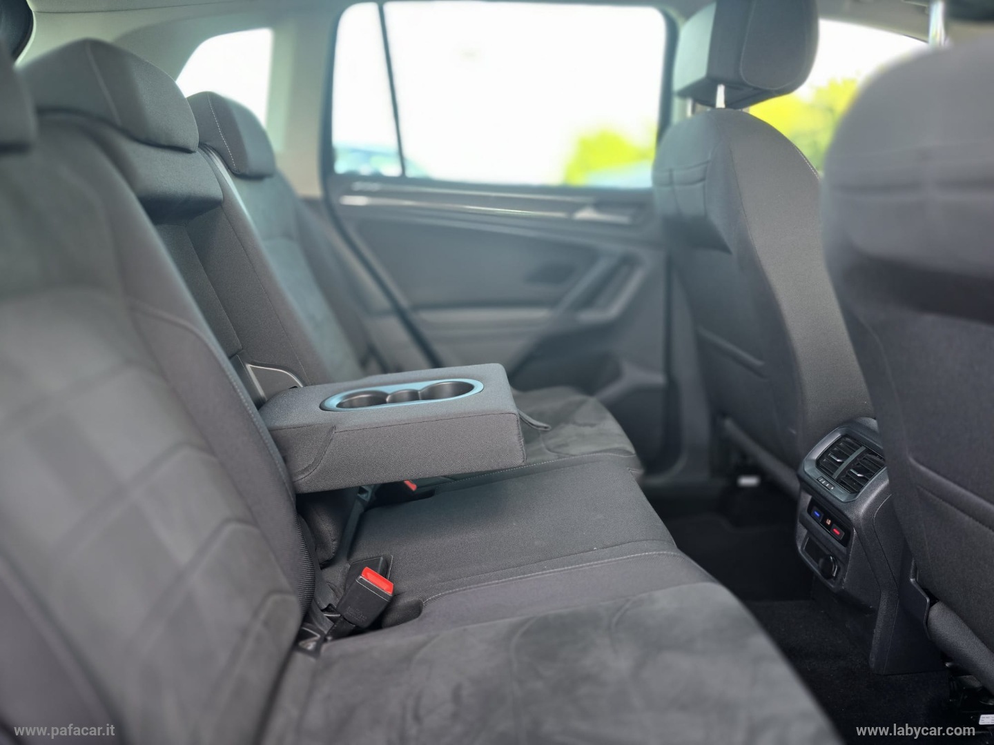 Tiguan 2.0 TDI DSG 4MOTION Advanced BMT - immagine 28