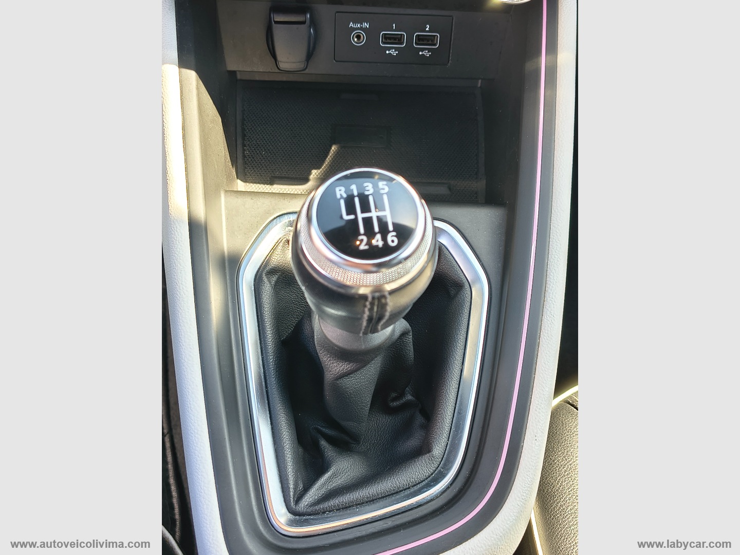 Clio TCe 100 CV GPL Techno - immagine 28