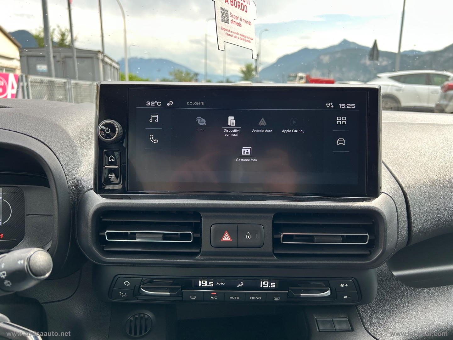 Doblò 1.5 BlueHdi 100CV Combi - All. Olmedo PIANALE RIBASSATO CON RAMPA ACCESSO CARROZZINA - immagine 28