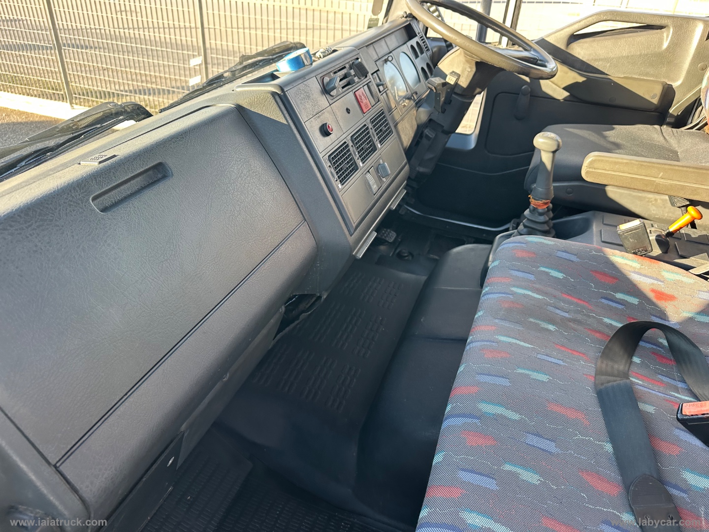 EUROCARGO TECTOR 75E15 RIBALTABILE CON GRU-PINZA ROTANTE - immagine 28