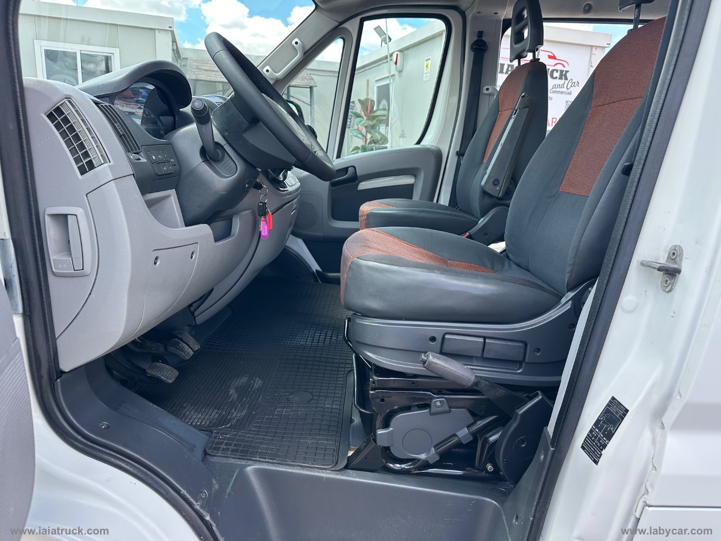 Ducato 2.3 MJT 120CV 9 POSTI E RAMPA DISABILI ELETTRICA - immagine 28