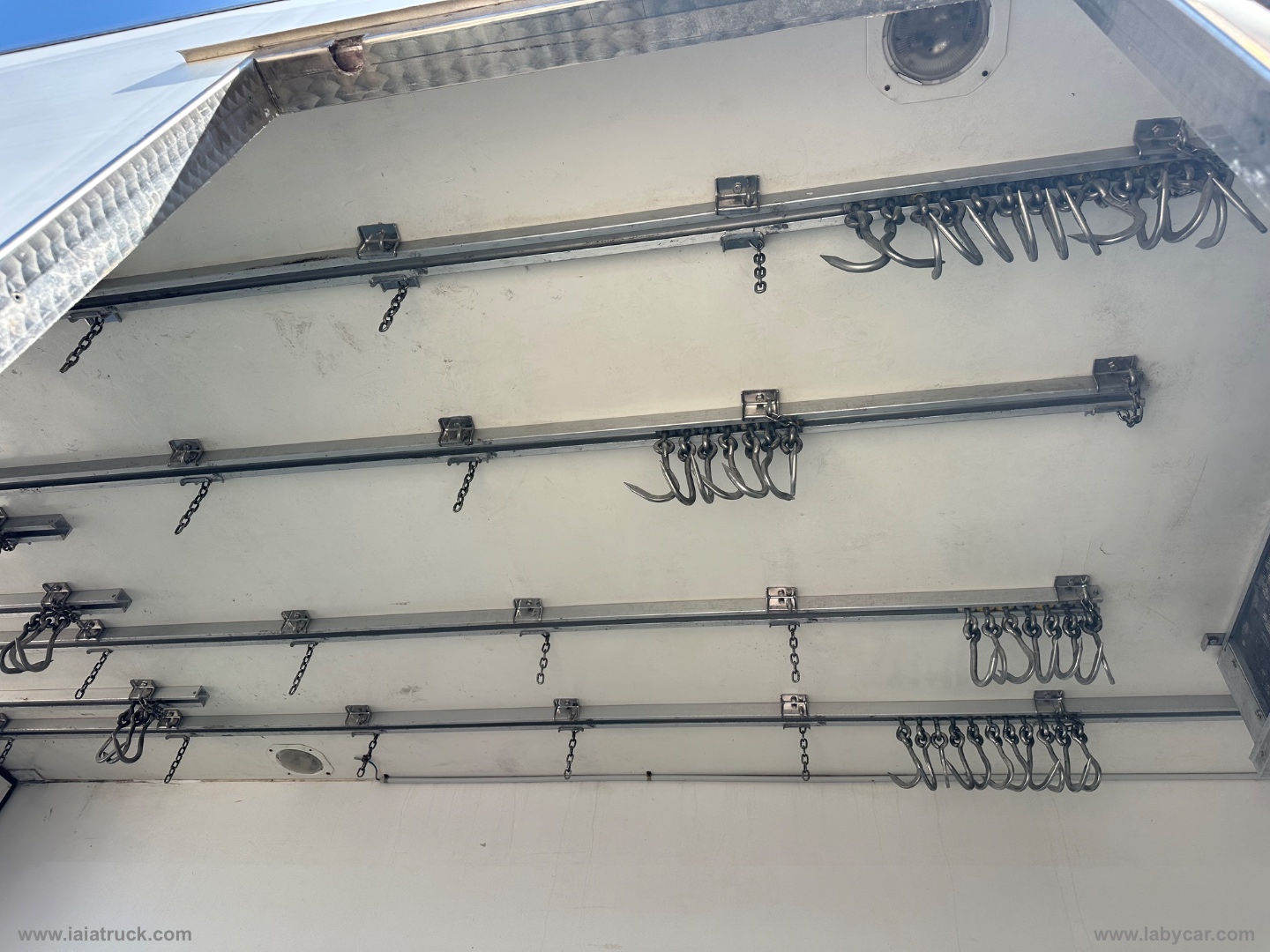 EUROCARGO 75E17 FRIGO+GANCIERE CARNI ATP 2031 - immagine 28