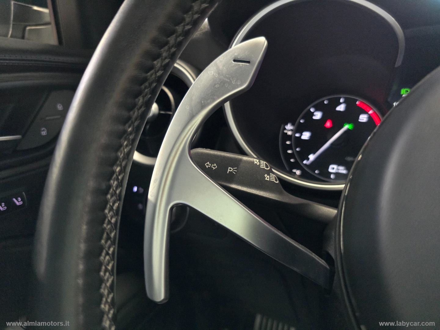 Stelvio 2.2 T.diesel 210 CV AT8 Q4 Ti - immagine 28