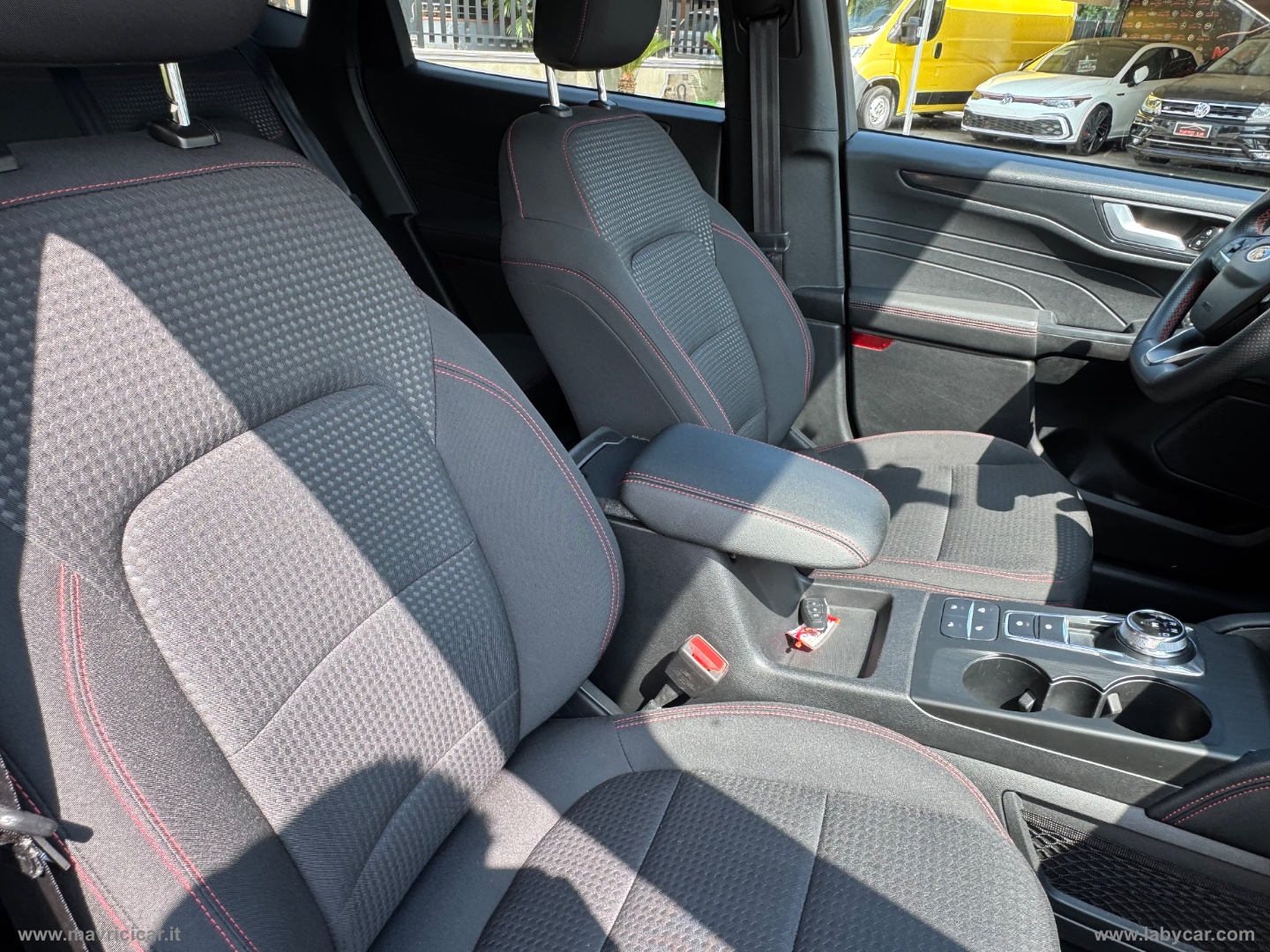 Kuga 1.5 EcoBlue 120 CV aut. 2WD ST-Line - immagine 28