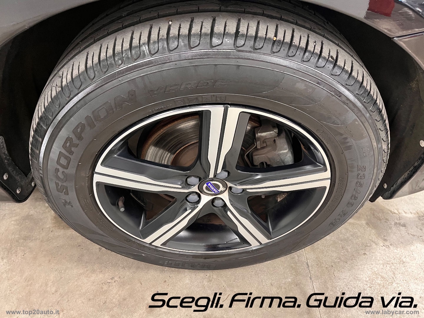 XC60 2.4 D4 4X4 AUTOMATICA R-DESIGN - immagine 28