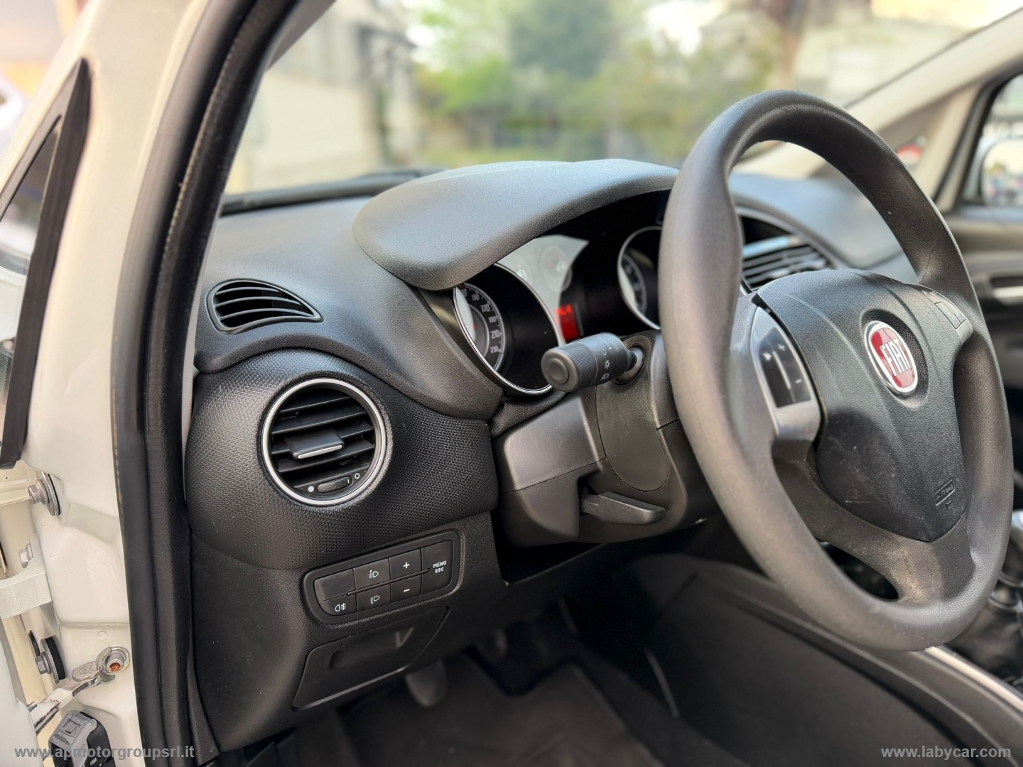 Punto 1.2 8V 3p. Pop - immagine 28