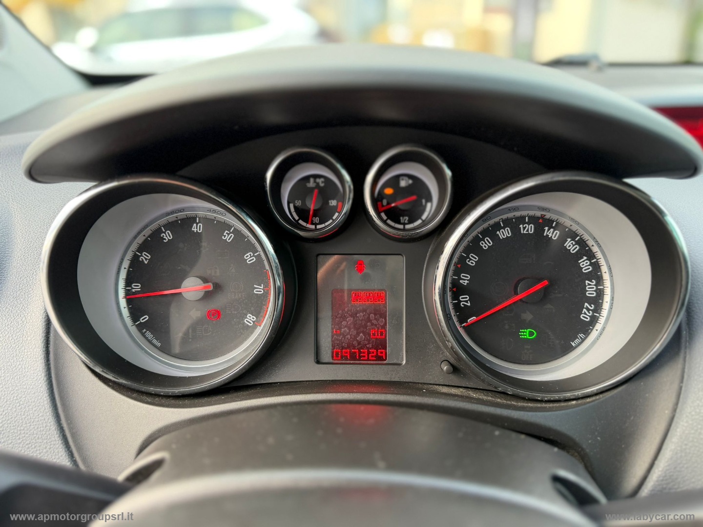 Meriva 1.4 T 120 CV Cosmo - immagine 28