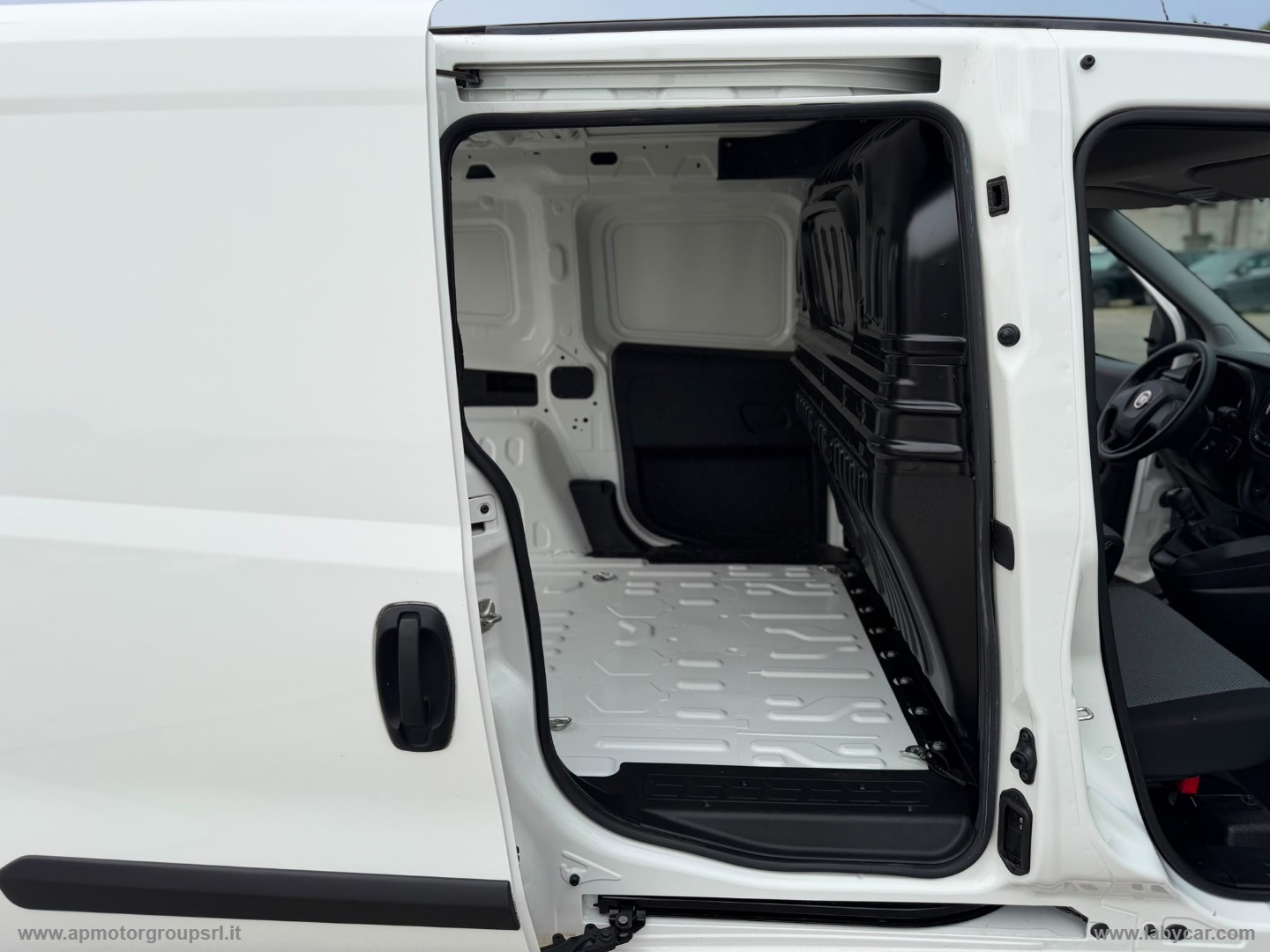 Doblò 1.4 Nat.Pow. PC-TN Cargo Lounge - immagine 28