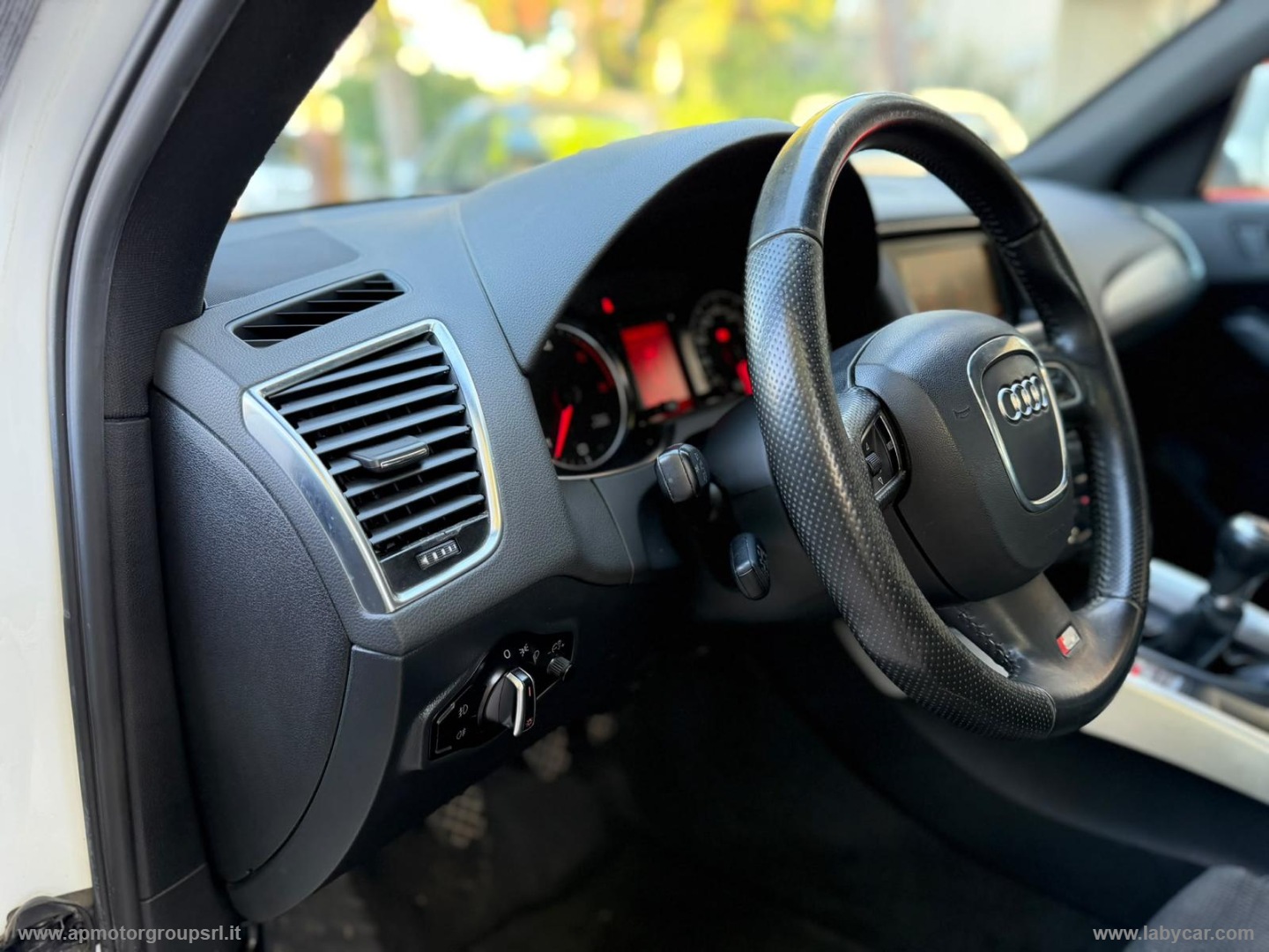 Q5 2.0 TDI 170 CV quattro S-LINE - immagine 28