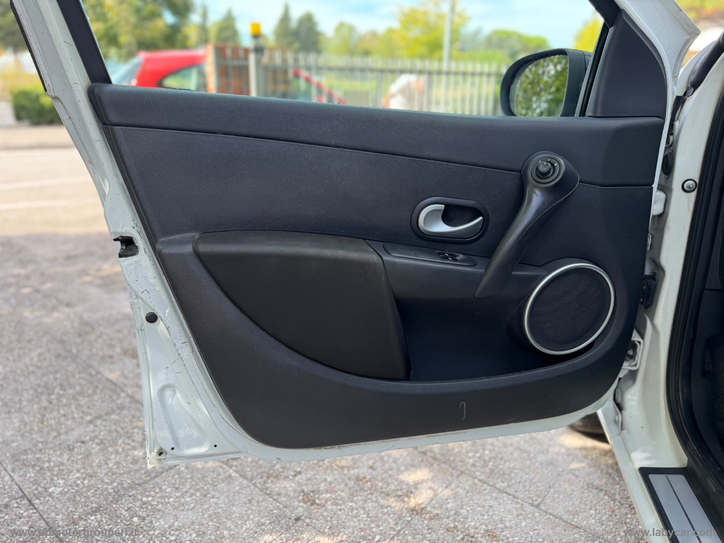 Clio 1.2 16V 5p. GPL Dynamique - immagine 28