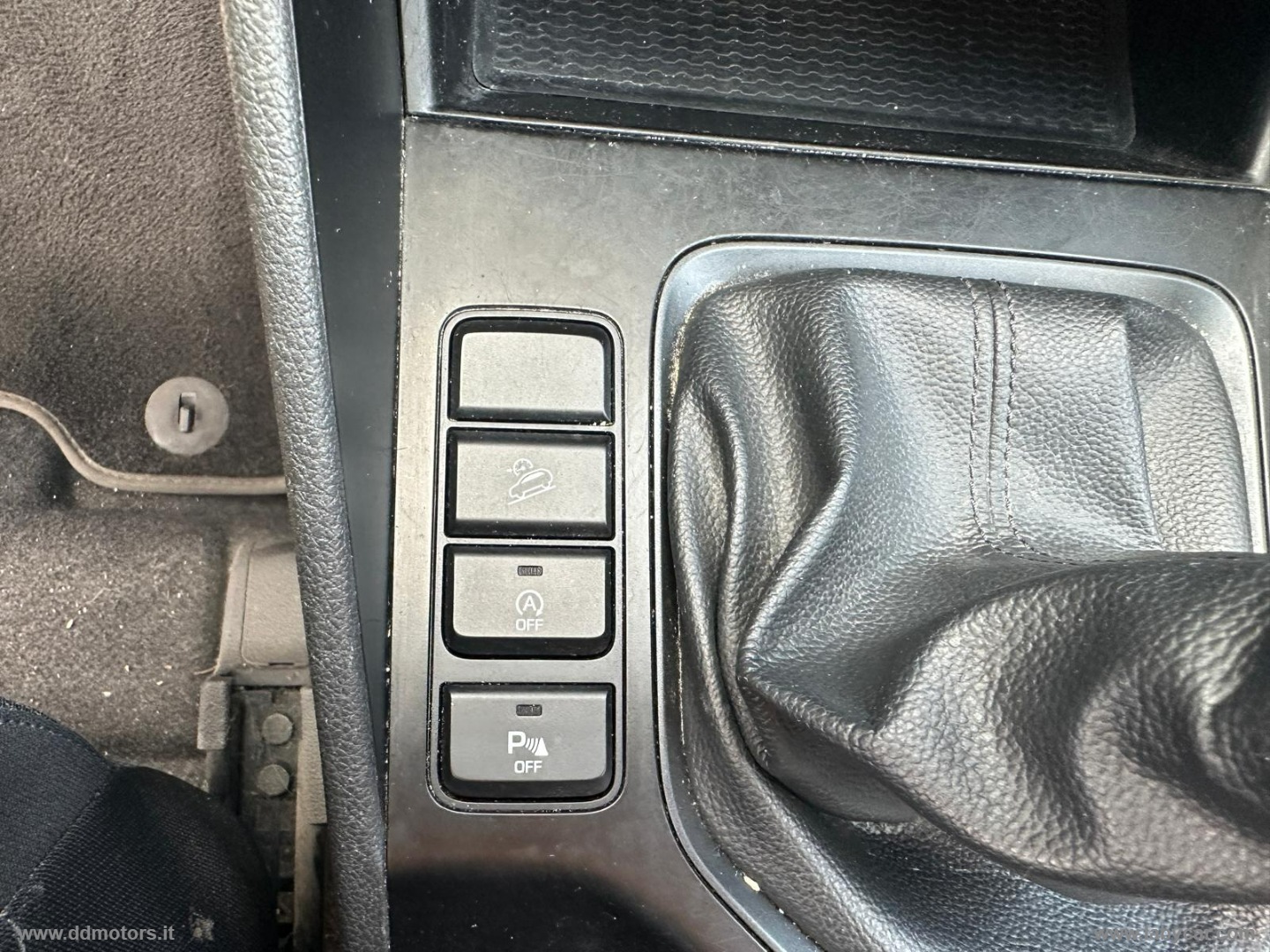 Tucson 1.6 CRDi Exellence *NEOPATENTATI* - immagine 28